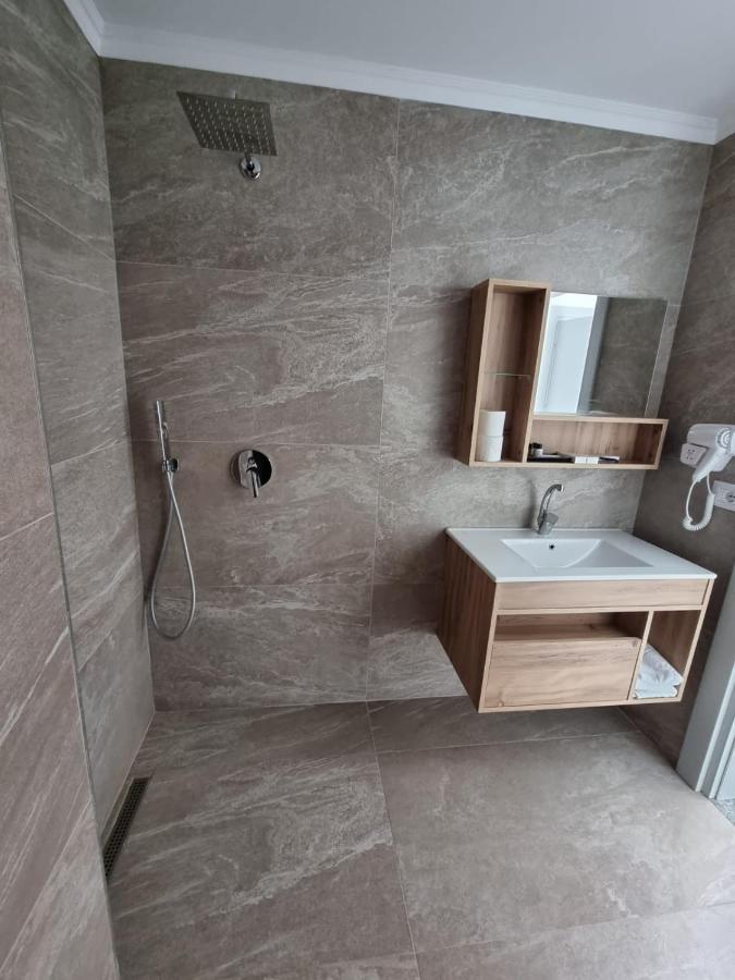 Resort Zerja And Spa Peshkopi Eksteriør billede
